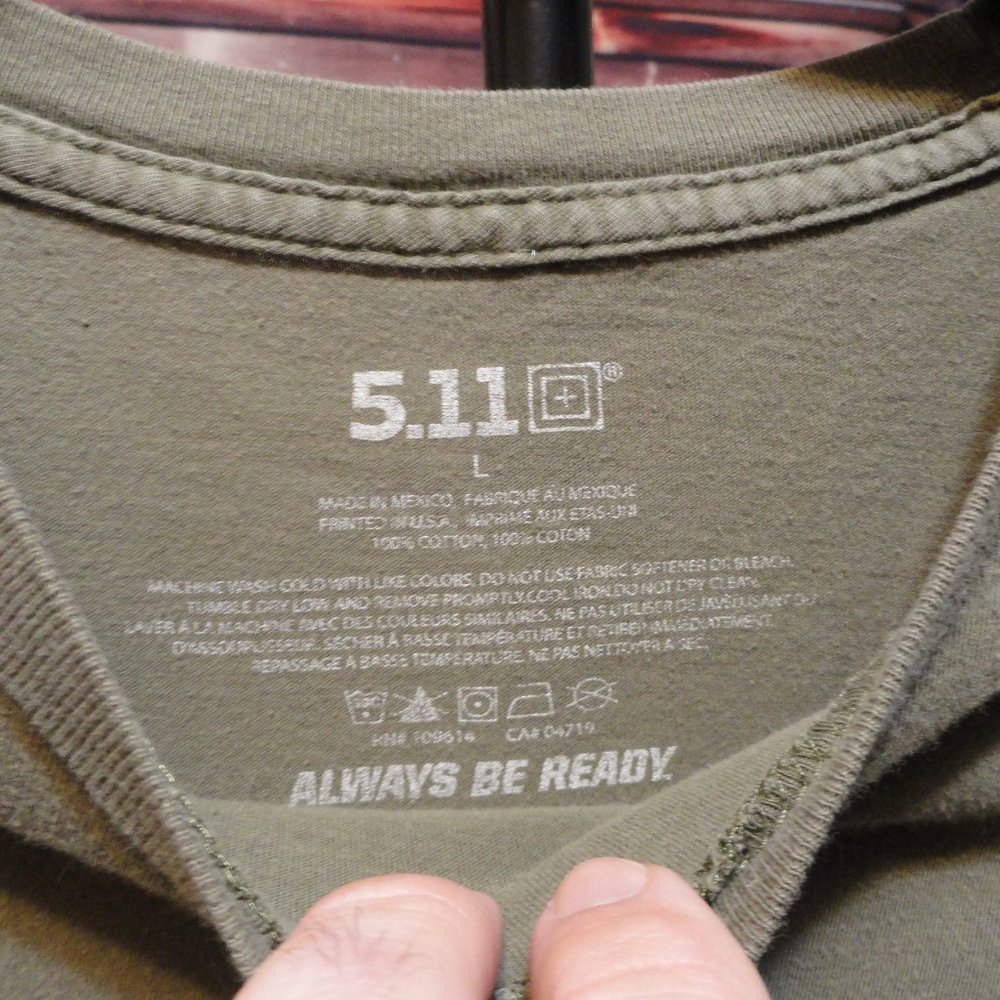 5.11 Tactical Welcome to camo country Air mail Graphics T~Gently worn - Picture 4 of 5